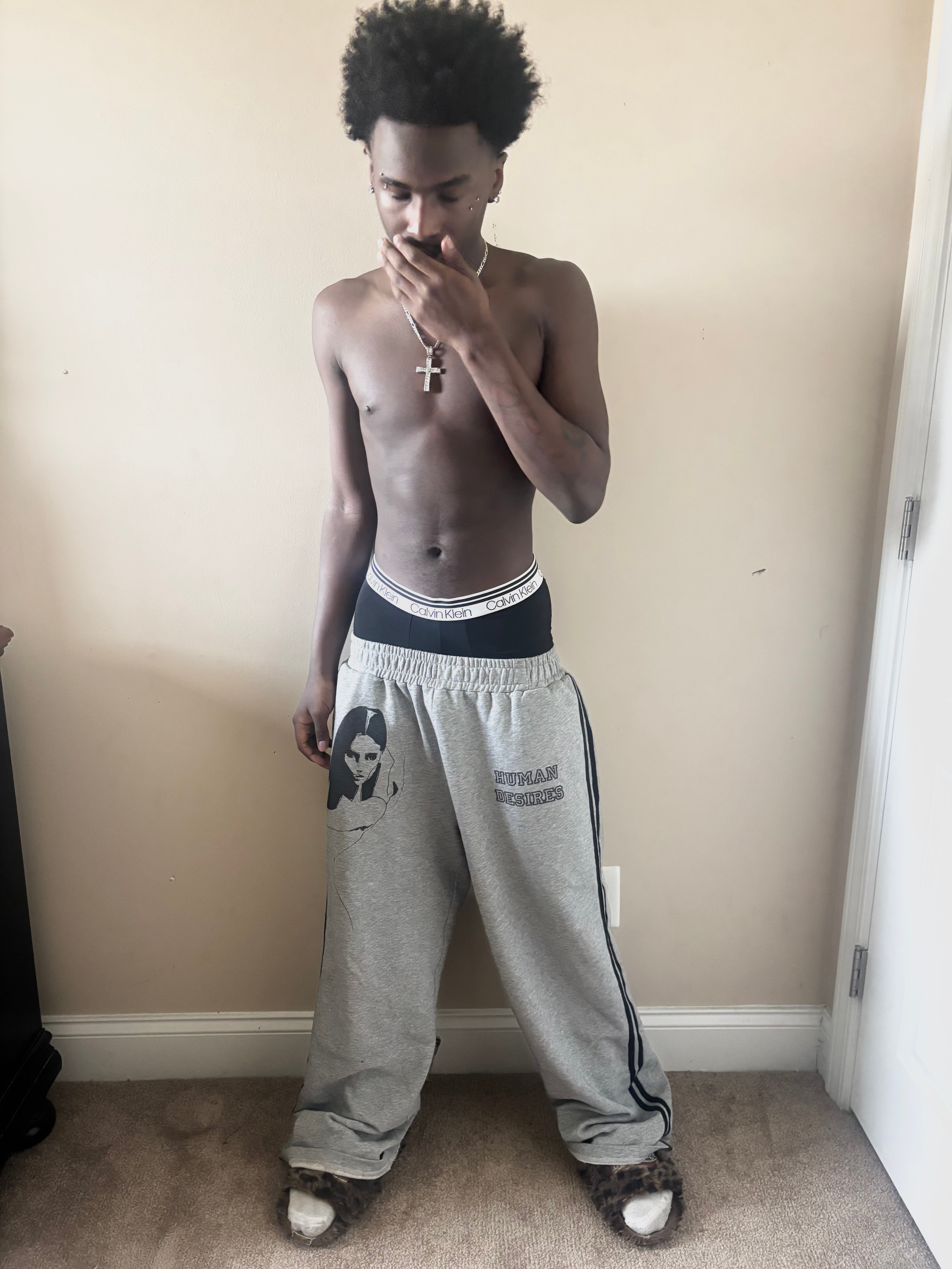 DESIIRES SS26 SWEATS
